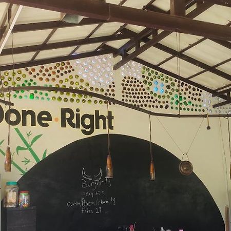 Done Right Vandrerhjem Phumi Chrouy Svay Eksteriør bilde